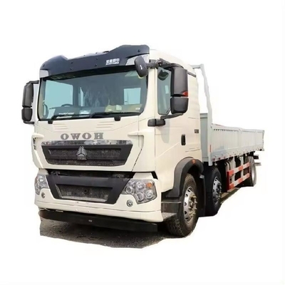Servizio post-vendita 3 anni 8X4 12 pneumatici 50 tonnellate usato Sinotruk HOWO