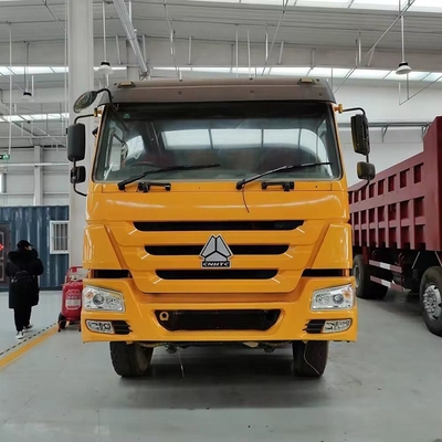 10.2 tonnellate usato HOWO 371HP Dump Truck a destra 8X2 Tipper Truck per l'estrazione mineraria 30 tonnellate