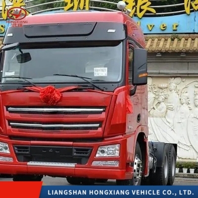 2021 2022 2023 Sinotruck Sitrak C7h G7 4X2 6X4 Trattor Truck 8.2tons Disegno pneumatico senza tubi