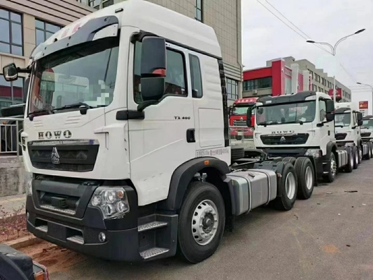 10 Pneumatici 6*4 HOWO 371HP 375HP Camione trattore per 5001-10000 kg di peso lordo del veicolo