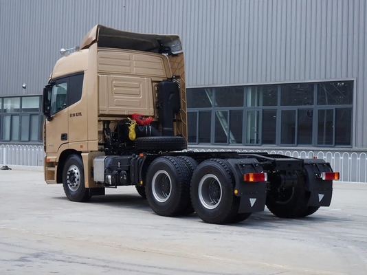6X4 ruota motrice in buone condizioni HOWO camion trattore 371/375HP 99% GCC certificato pneumatici