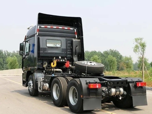 6X4 ruota motrice in buone condizioni HOWO camion trattore 371/375HP 99% GCC certificato pneumatici