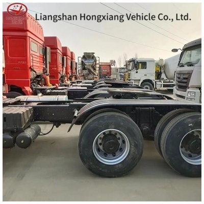 HOWO Sinotruk Trucks Head Used Tractor Truck con pneumatici e personalizzazione