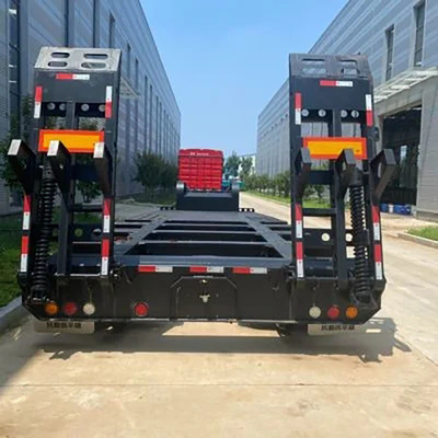 Semi-remorco lowboy da 40 tonnellate con 3 assi e 4 assi con elevata capacità di carico e durata