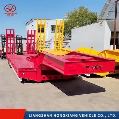 Trasportatore a letto basso di dimensioni 13500X3000X1550 mm