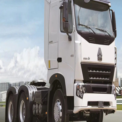 8.2 tonnellate coppia massima Sinotruk HOWO 10 ruote 371HP trattore camion capo rimorchio