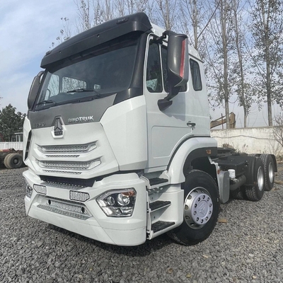 8.2 tonnellate di carico pesante di testa di trattore camion con 560 HP motore diesel e 10-80 t di carburante diesel