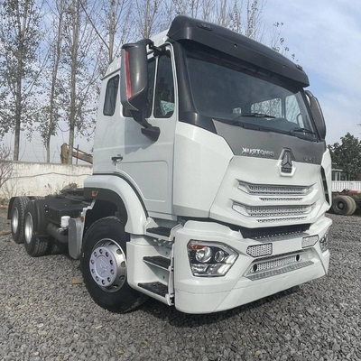 Sinotruk HOWO A7 6X4 40tons 420HP Trailer Head Heavy Tractor Truck per il vostro prodotto