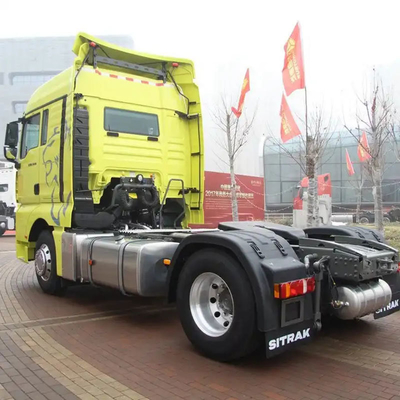 Shacman F3000 6X4 Truck trattore con pneumatici tubeless e capacità di 8,2 tonnellate