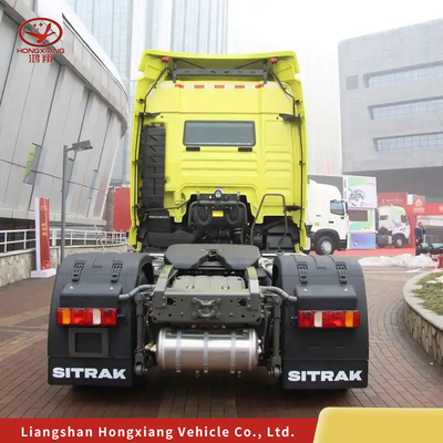 Sinotruck HOWO CNG Truck tractor con ruota motrice 6×4 e sedile del conducente con sospensione a aria