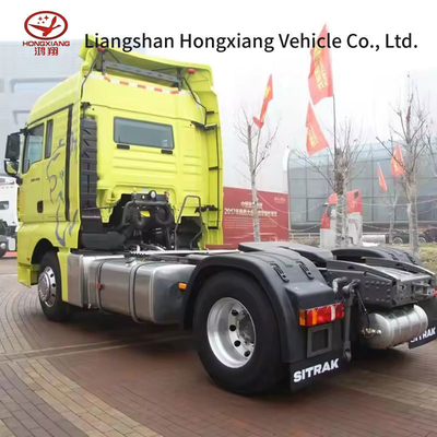 Certificato GCC 8,2 tonnellate Shacman Tractor Head Truck per trasporti e trasporti pesanti