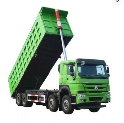50 tonnellate Sinotruck HOWO 8X4 Dump Truck con asse da 13 t e personalizzazione nel 2023 anno