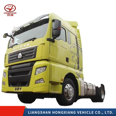 Sinotruk Heavy Truck Segment Tractor Head con motore diesel e personalizzazione