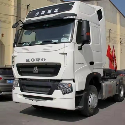 6X4 430 HP camion trattore Sinotruk HOWO A7 T7 trasmissione automatica testa del trattore con 1