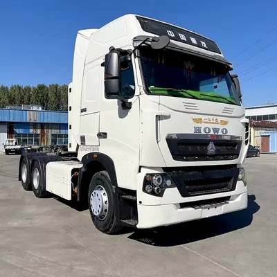 Sinotruk CNG HOWO T7 6X4 Tractor Truck Head Best per il segmento dei trasporti logistici