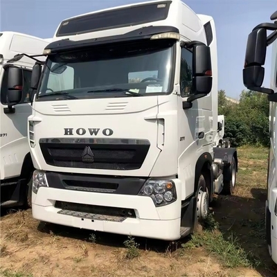 Guida sinistra HOWO T7 trattore in buone condizioni e capacità di carico di 8,2 t