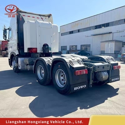 1 anno Servizio post-vendita CNG 6X4 Trattore HOWO T7 Euro 5 Testa e sedili del trattore ≤5