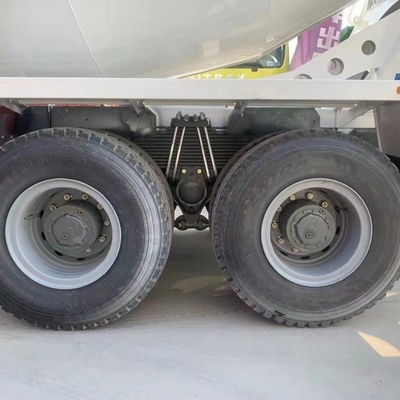 Camionetto da 10 ruote con una capacità di 8 a 10 metri cubi