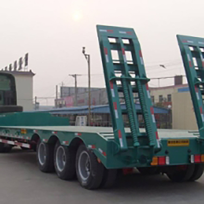 2 3 3 asse 40 tonnellate 50 60 70 80 tonnellate 100 t 120 t 150 tonnellate Non auto-dumping