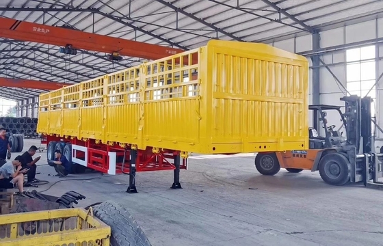 Trailers a piegatura laterale a tre assi per il trasporto di materiale di pietra di sabbia