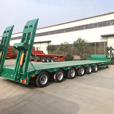 Semi-remolchi a tre assi diretti 40ft 60ft Container Chassis Semi-remolchi a letto piatto con pneumatici 12r22.5