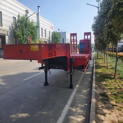 Semi-remorchi a pianta piatta per il trasporto di container e macchine