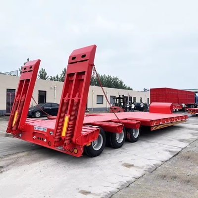 Trasporto di piastre di energia eolica Semi-rilegato a letto basso 150 tonnellate Capacità sospensione a molla a foglia