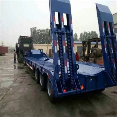 Camion a cuscinetto piatto a tre assi e a letto basso, caricatore, camion a letto piatto, semiconduttore