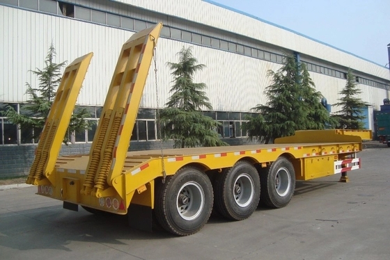 Carico pesante 50 t-60 t 3/4 assi Lowboy/Low Deck/Platform/Loader per il trasporto di escavatori