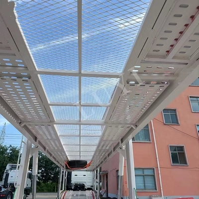 Veicolo di carico a due assi semirimorchio per il trasporto di prodotti commerciali
