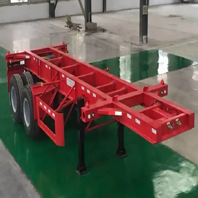 Semi-camion con contenitore scheletrico e sistema di frenatura a doppia linea