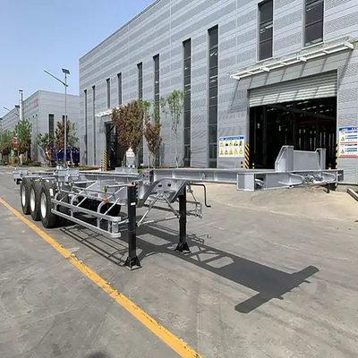 Chassis di container auto-dumping per il trasporto mediante sistema di frenatura a doppia linea immobilizzato